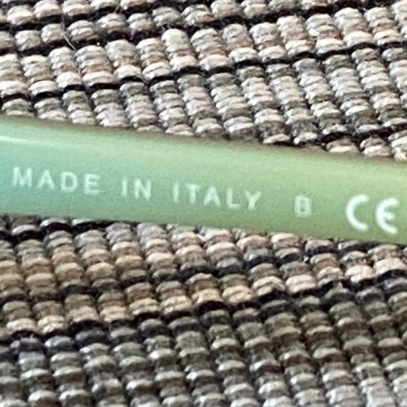 Tiffany Frames~Brown Tortoise with Tiffany Blue  Iconic Tiffany charm symbols - Picture 8 of 10